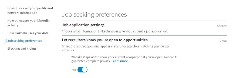 Screenshot of Linkedin showing how to notify recruiters you are looking for new opportunities